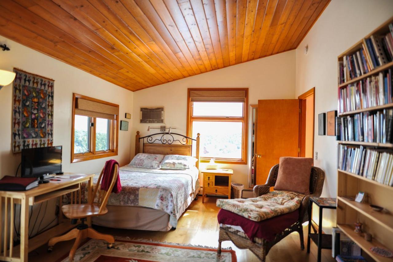 Heart And Wings Retreat Center Appartement